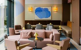 Kimpton Main Frankfurt By Ihg